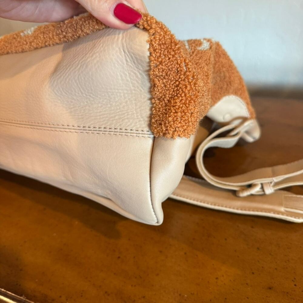 CLEOBELLA Breezy Palms Weekender Bag Moccasin NWT Sold Out - Picture 11 of 16